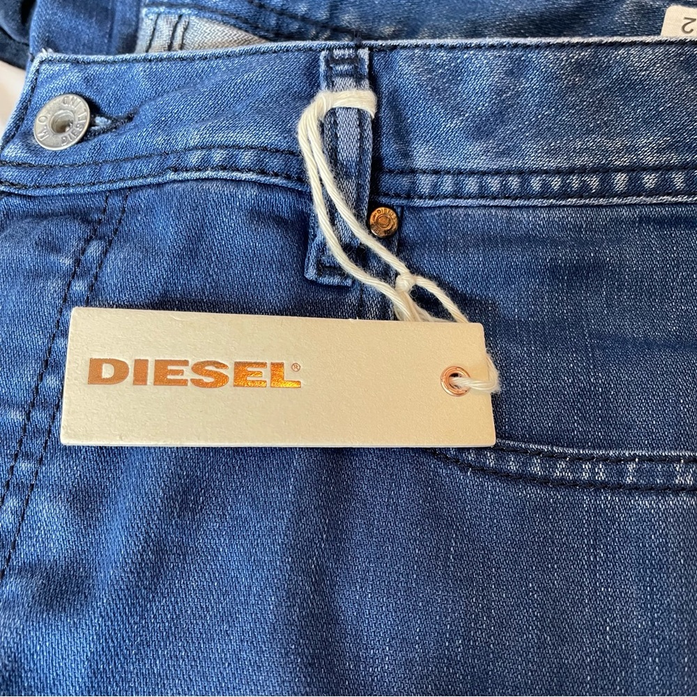 Diesel Men's Zathan Regular Bootcut Leg Jean color OR8VK 70’s